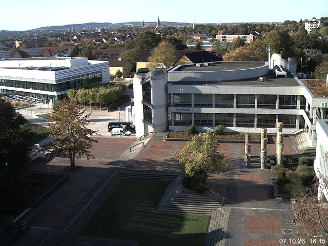 Foto der Webcam: Verwaltungsgeb&auml;ude, Innenhof mit Audimax, H&ouml;rsaal-Geb&auml;ude 1