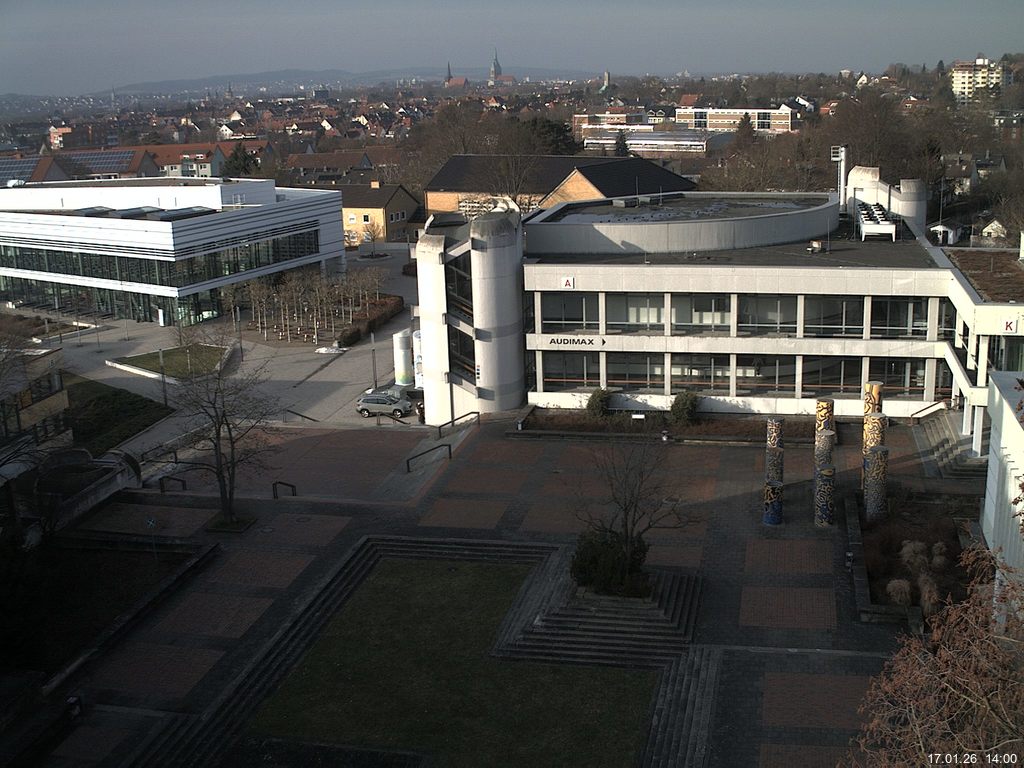 Foto der Webcam: Verwaltungsgeb&auml;ude, Innenhof mit Audimax, H&ouml;rsaal-Geb&auml;ude 1