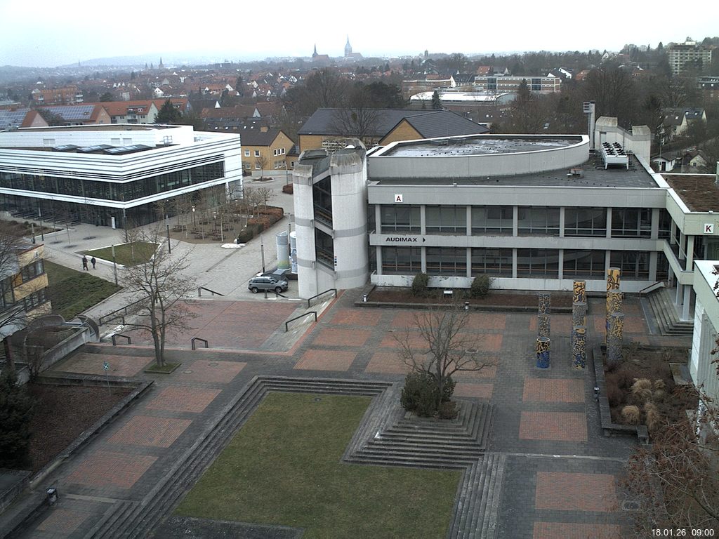 Foto der Webcam: Verwaltungsgeb&auml;ude, Innenhof mit Audimax, H&ouml;rsaal-Geb&auml;ude 1