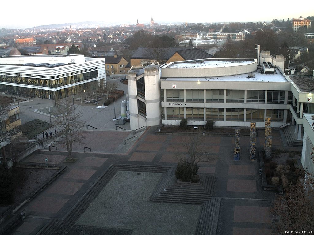 Foto der Webcam: Verwaltungsgeb&auml;ude, Innenhof mit Audimax, H&ouml;rsaal-Geb&auml;ude 1
