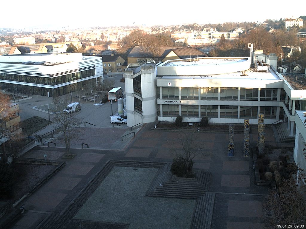 Foto der Webcam: Verwaltungsgeb&auml;ude, Innenhof mit Audimax, H&ouml;rsaal-Geb&auml;ude 1