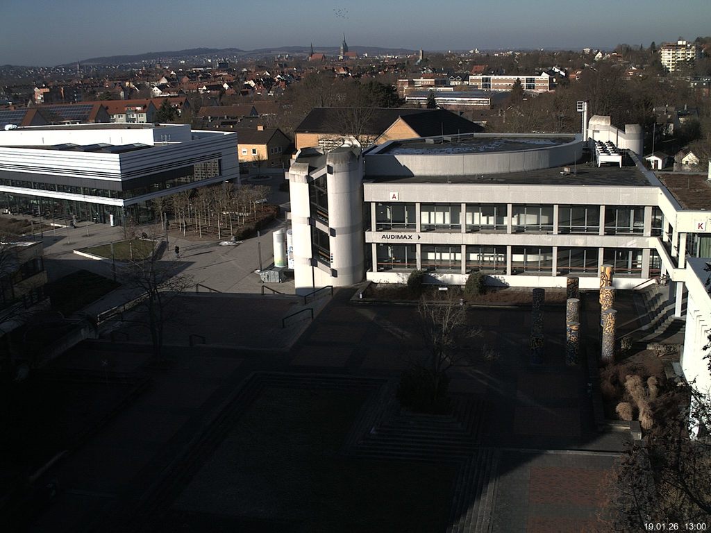 Foto der Webcam: Verwaltungsgeb&auml;ude, Innenhof mit Audimax, H&ouml;rsaal-Geb&auml;ude 1