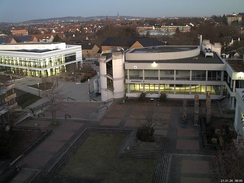 Foto der Webcam: Verwaltungsgeb&auml;ude, Innenhof mit Audimax, H&ouml;rsaal-Geb&auml;ude 1