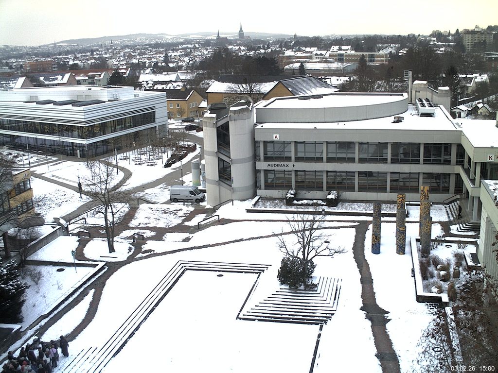 Foto der Webcam: Verwaltungsgeb&auml;ude, Innenhof mit Audimax, H&ouml;rsaal-Geb&auml;ude 1