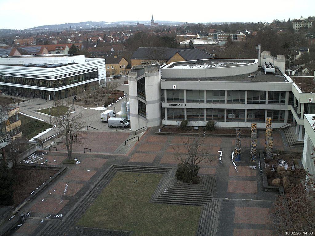Foto der Webcam: Verwaltungsgeb&auml;ude, Innenhof mit Audimax, H&ouml;rsaal-Geb&auml;ude 1
