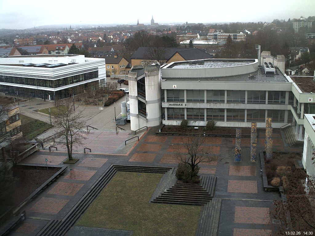 Foto der Webcam: Verwaltungsgeb&auml;ude, Innenhof mit Audimax, H&ouml;rsaal-Geb&auml;ude 1