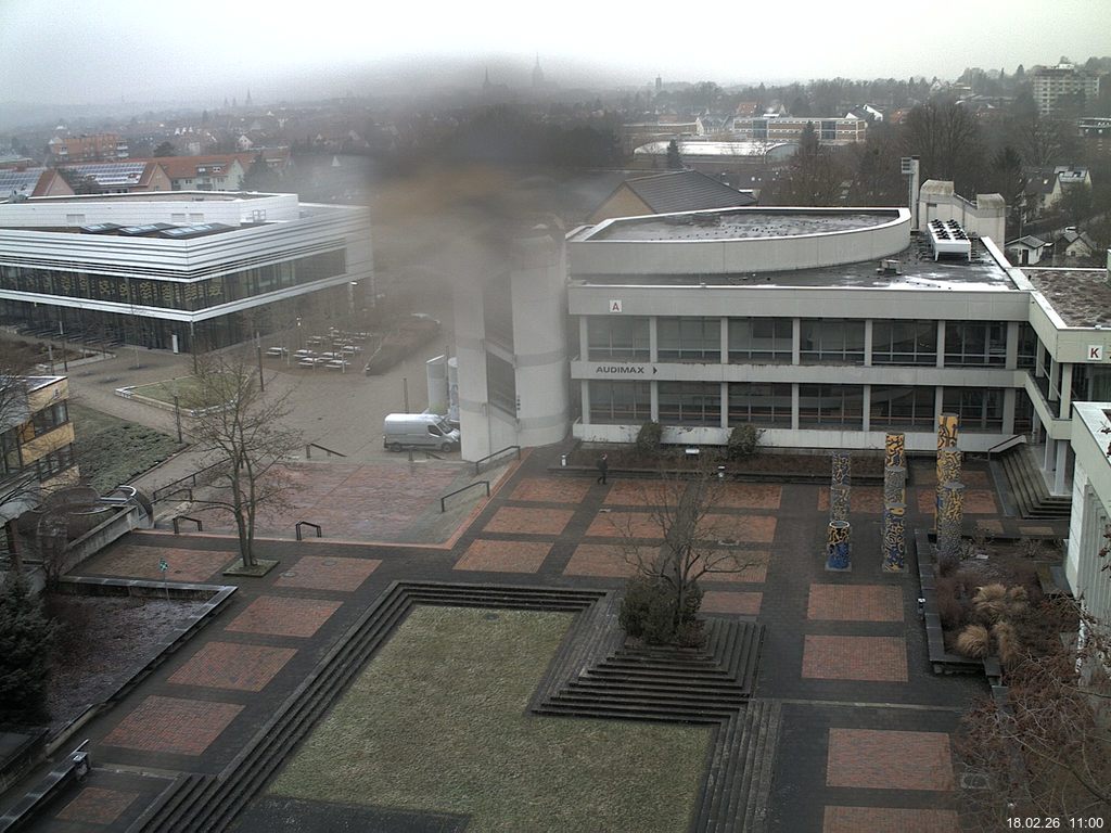 Foto der Webcam: Verwaltungsgeb&auml;ude, Innenhof mit Audimax, H&ouml;rsaal-Geb&auml;ude 1