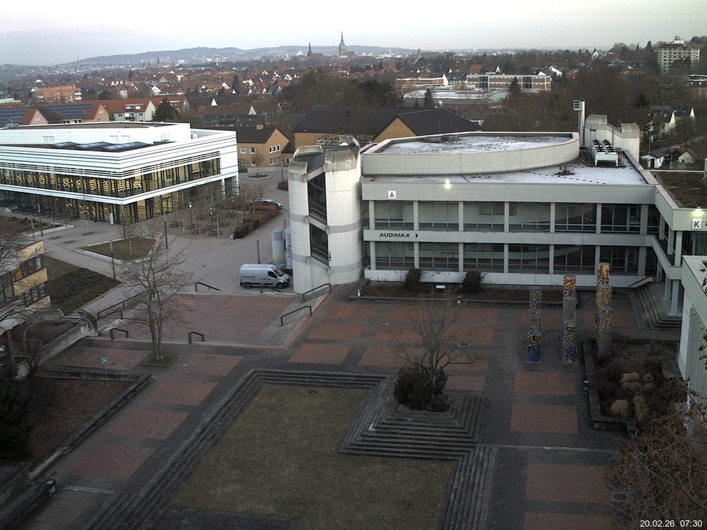Foto der Webcam: Verwaltungsgeb&auml;ude, Innenhof mit Audimax, H&ouml;rsaal-Geb&auml;ude 1