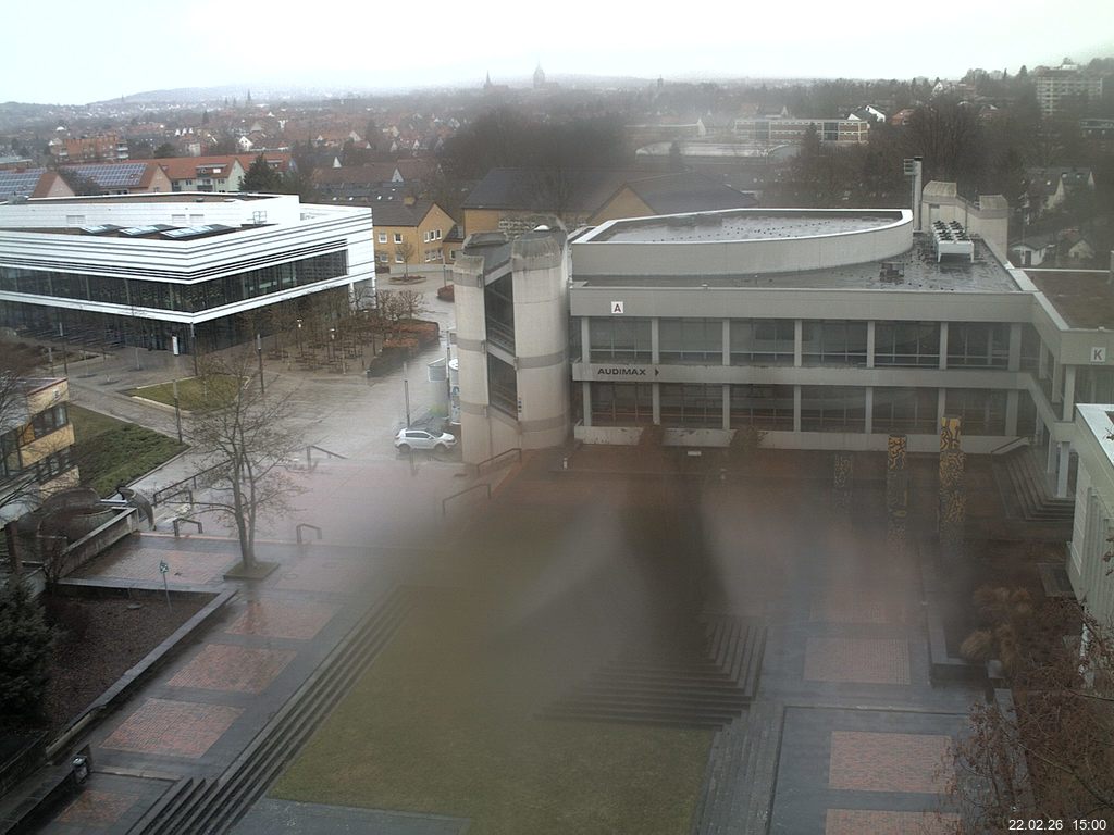 Foto der Webcam: Verwaltungsgeb&auml;ude, Innenhof mit Audimax, H&ouml;rsaal-Geb&auml;ude 1