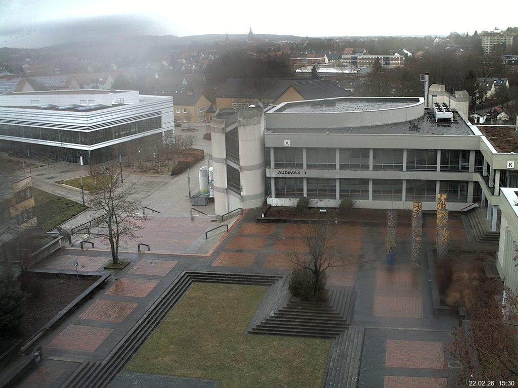 Foto der Webcam: Verwaltungsgeb&auml;ude, Innenhof mit Audimax, H&ouml;rsaal-Geb&auml;ude 1