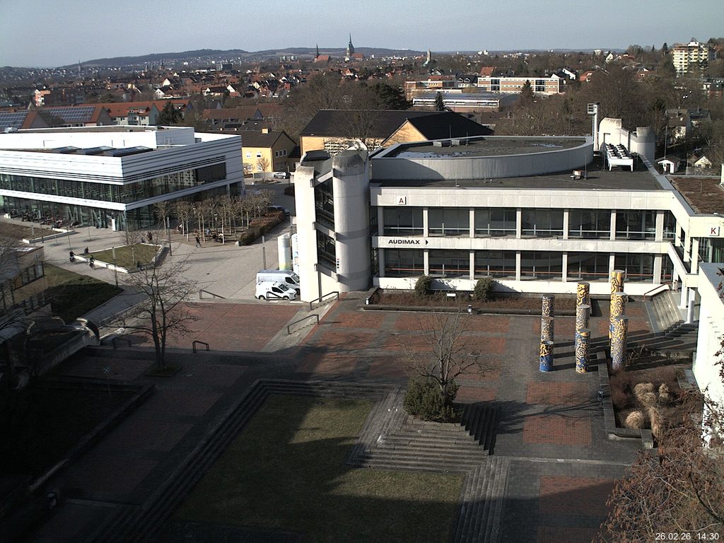Foto der Webcam: Verwaltungsgeb&auml;ude, Innenhof mit Audimax, H&ouml;rsaal-Geb&auml;ude 1