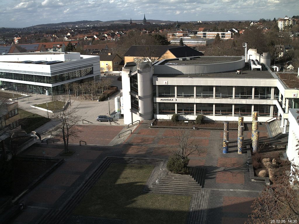 Foto der Webcam: Verwaltungsgeb&auml;ude, Innenhof mit Audimax, H&ouml;rsaal-Geb&auml;ude 1