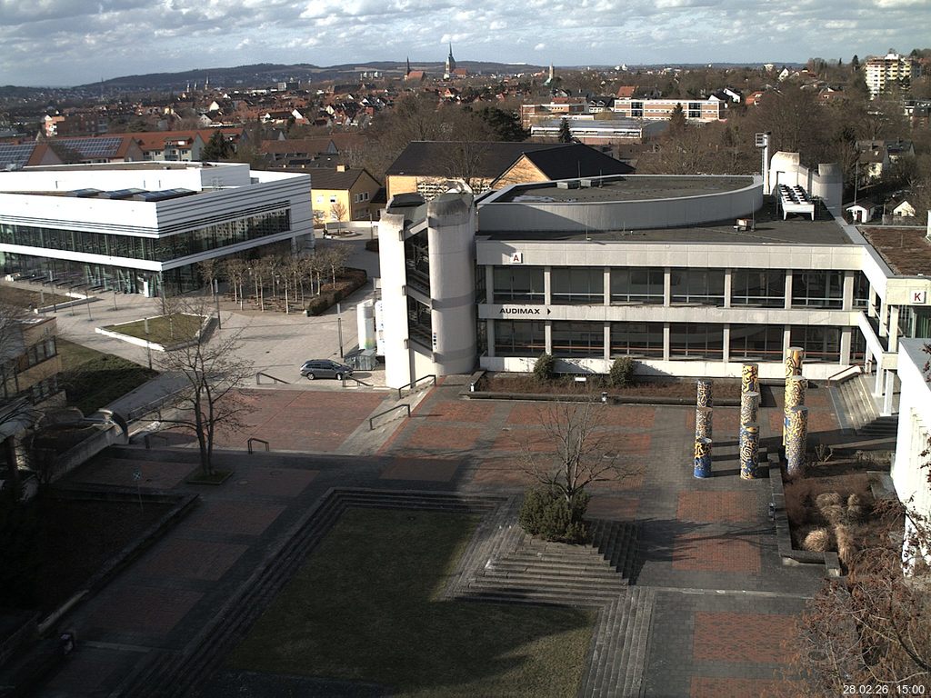 Foto der Webcam: Verwaltungsgeb&auml;ude, Innenhof mit Audimax, H&ouml;rsaal-Geb&auml;ude 1