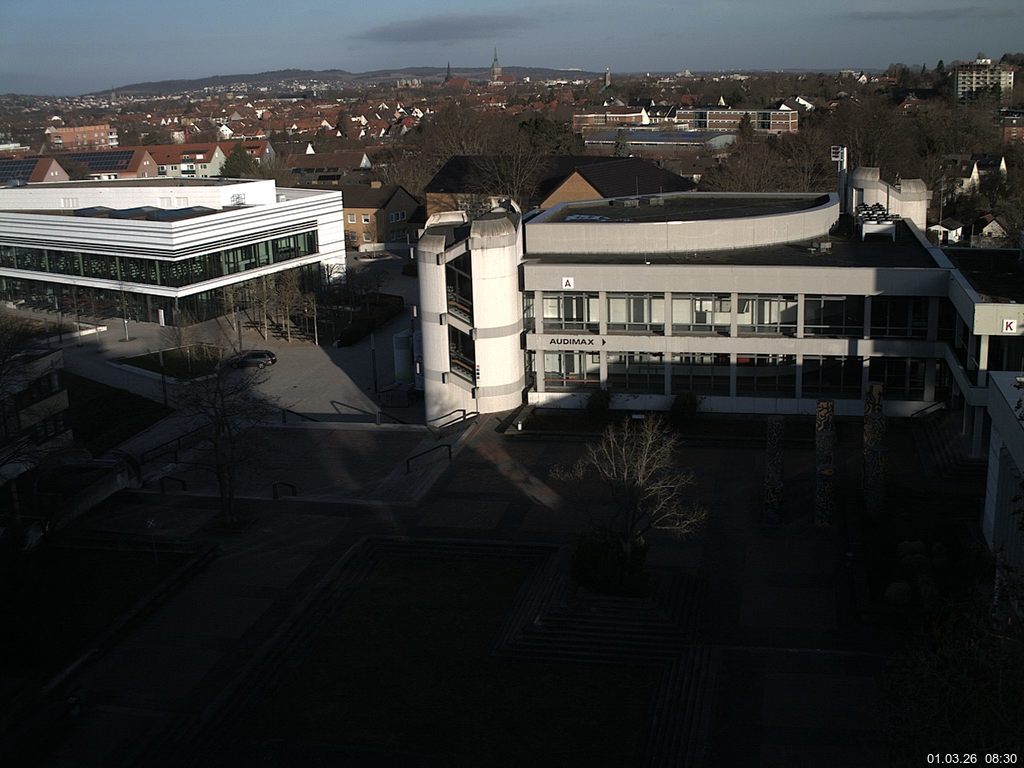 Foto der Webcam: Verwaltungsgeb&auml;ude, Innenhof mit Audimax, H&ouml;rsaal-Geb&auml;ude 1