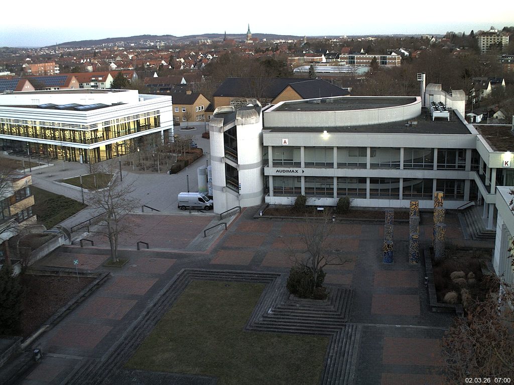 Foto der Webcam: Verwaltungsgeb&auml;ude, Innenhof mit Audimax, H&ouml;rsaal-Geb&auml;ude 1
