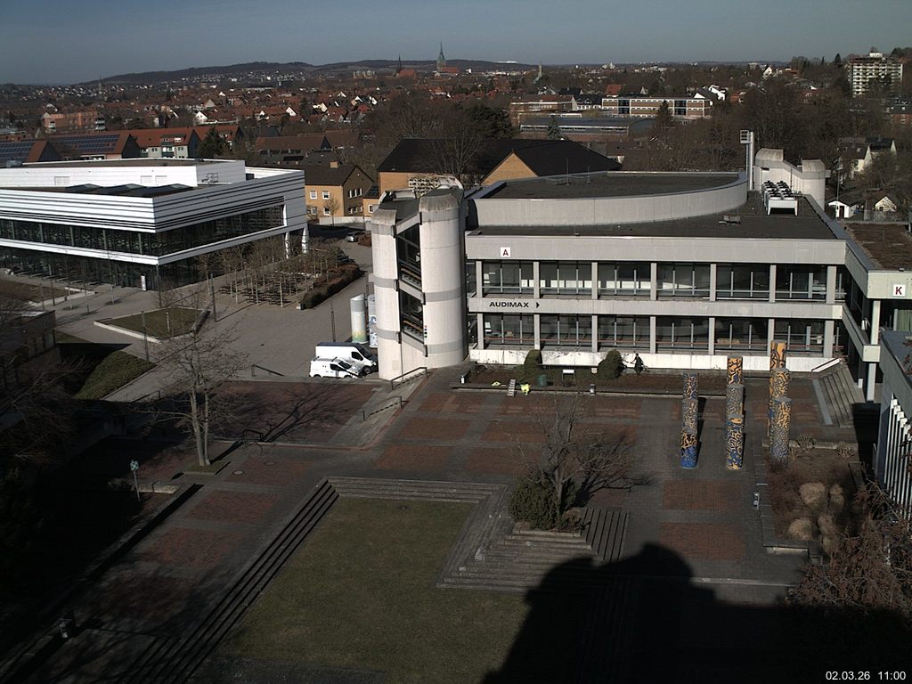 Foto der Webcam: Verwaltungsgeb&auml;ude, Innenhof mit Audimax, H&ouml;rsaal-Geb&auml;ude 1