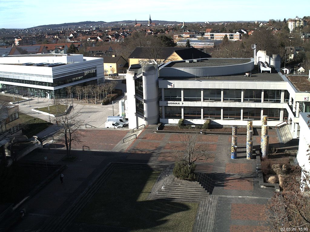 Foto der Webcam: Verwaltungsgeb&auml;ude, Innenhof mit Audimax, H&ouml;rsaal-Geb&auml;ude 1