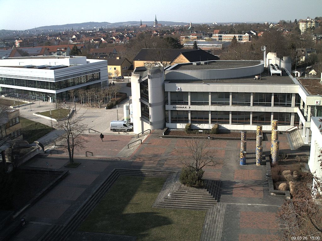 Foto der Webcam: Verwaltungsgeb&auml;ude, Innenhof mit Audimax, H&ouml;rsaal-Geb&auml;ude 1