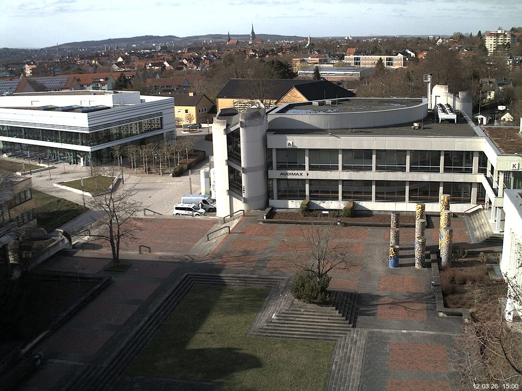 Foto der Webcam: Verwaltungsgeb&auml;ude, Innenhof mit Audimax, H&ouml;rsaal-Geb&auml;ude 1