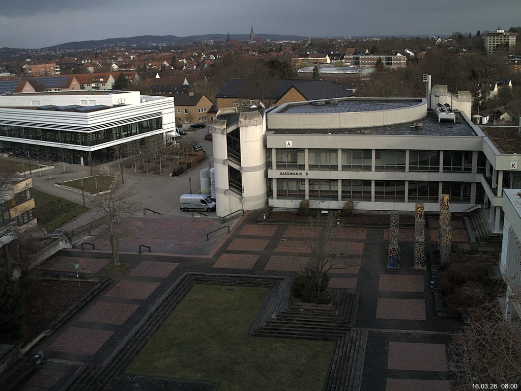 Foto der Webcam: Verwaltungsgeb&auml;ude, Innenhof mit Audimax, H&ouml;rsaal-Geb&auml;ude 1
