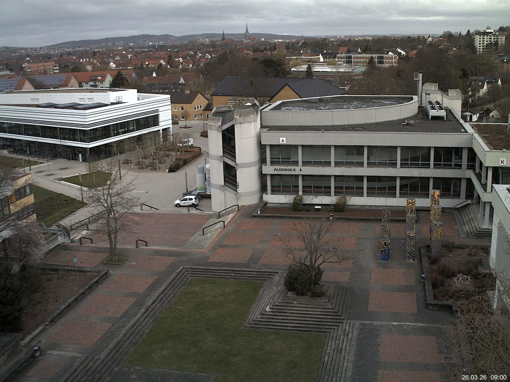 Foto der Webcam: Verwaltungsgeb&auml;ude, Innenhof mit Audimax, H&ouml;rsaal-Geb&auml;ude 1