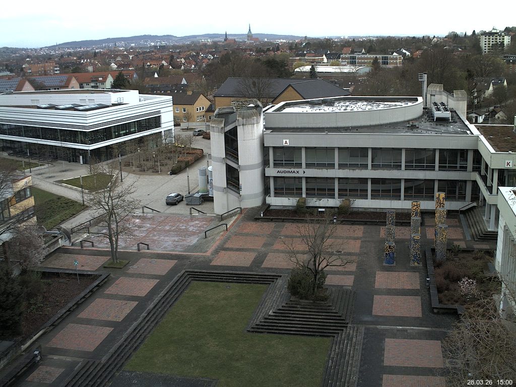 Foto der Webcam: Verwaltungsgeb&auml;ude, Innenhof mit Audimax, H&ouml;rsaal-Geb&auml;ude 1