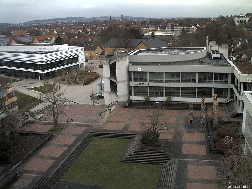 Foto der Webcam: Verwaltungsgeb&auml;ude, Innenhof mit Audimax, H&ouml;rsaal-Geb&auml;ude 1