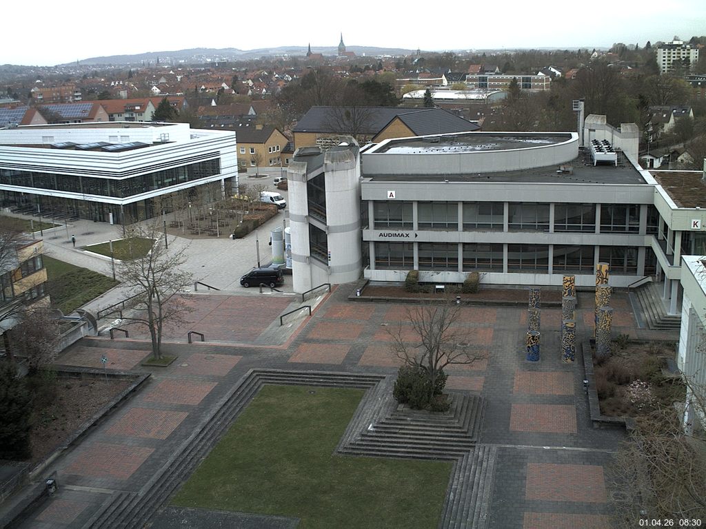 Foto der Webcam: Verwaltungsgeb&auml;ude, Innenhof mit Audimax, H&ouml;rsaal-Geb&auml;ude 1