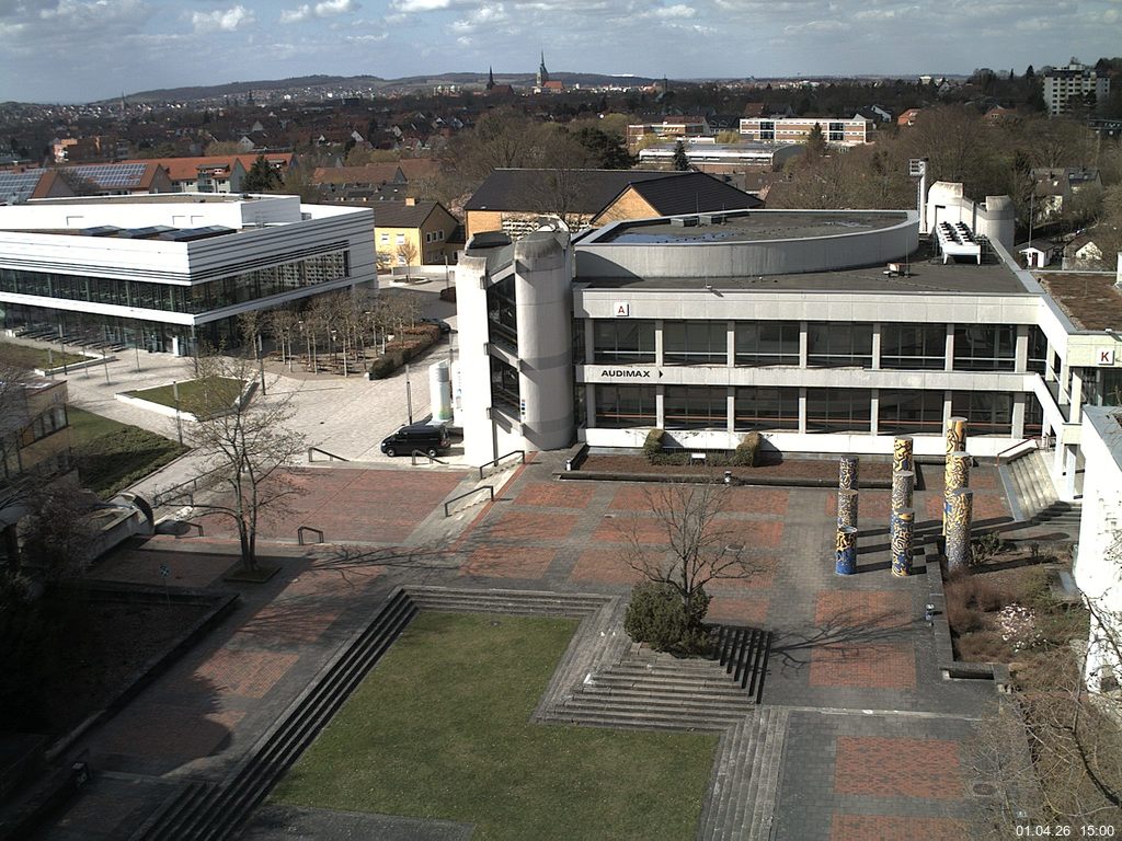 Foto der Webcam: Verwaltungsgeb&auml;ude, Innenhof mit Audimax, H&ouml;rsaal-Geb&auml;ude 1