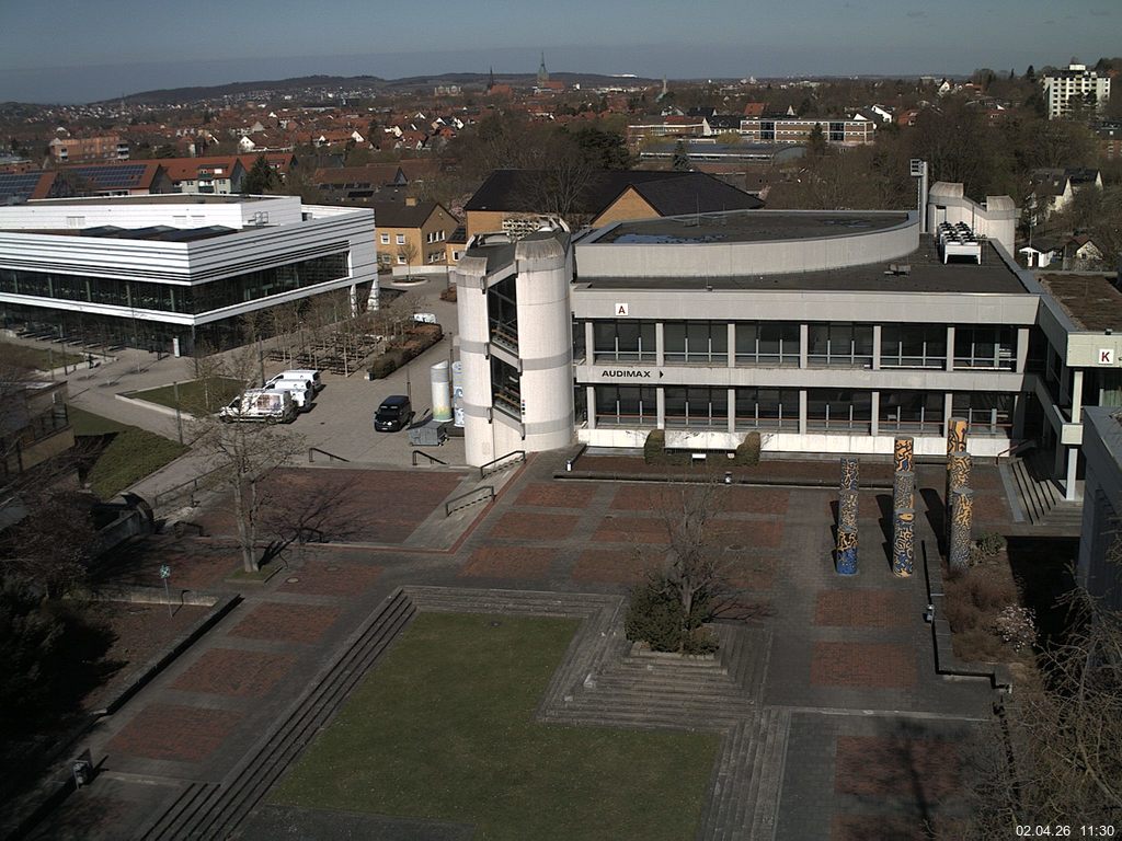 Foto der Webcam: Verwaltungsgeb&auml;ude, Innenhof mit Audimax, H&ouml;rsaal-Geb&auml;ude 1