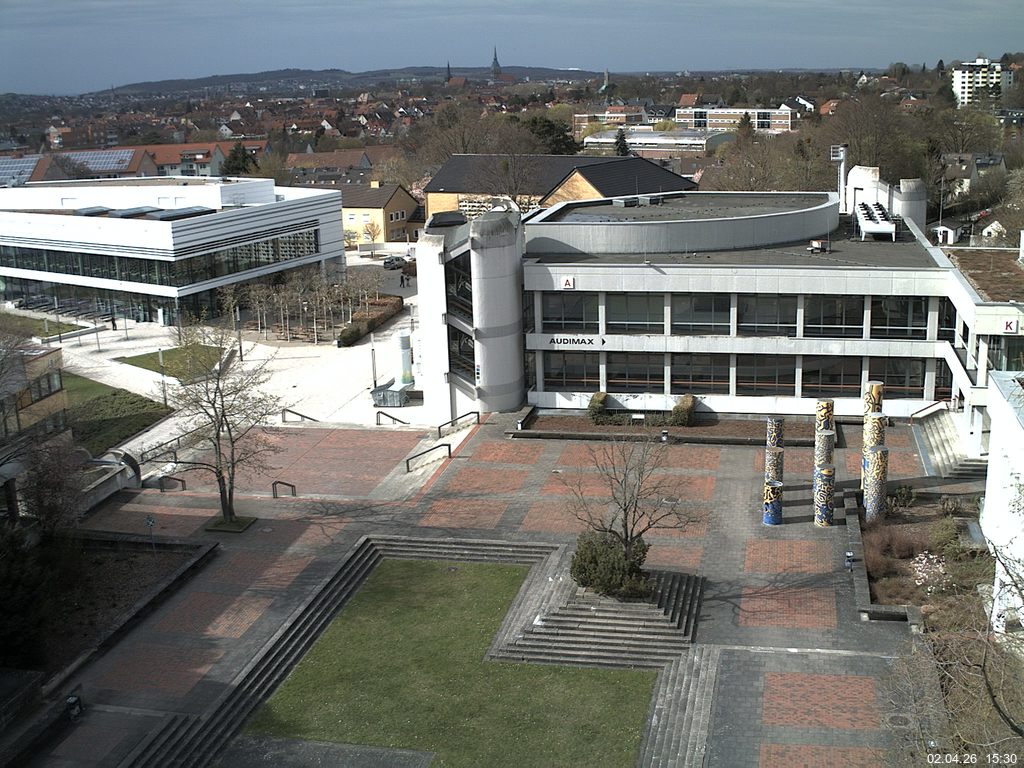 Foto der Webcam: Verwaltungsgeb&auml;ude, Innenhof mit Audimax, H&ouml;rsaal-Geb&auml;ude 1