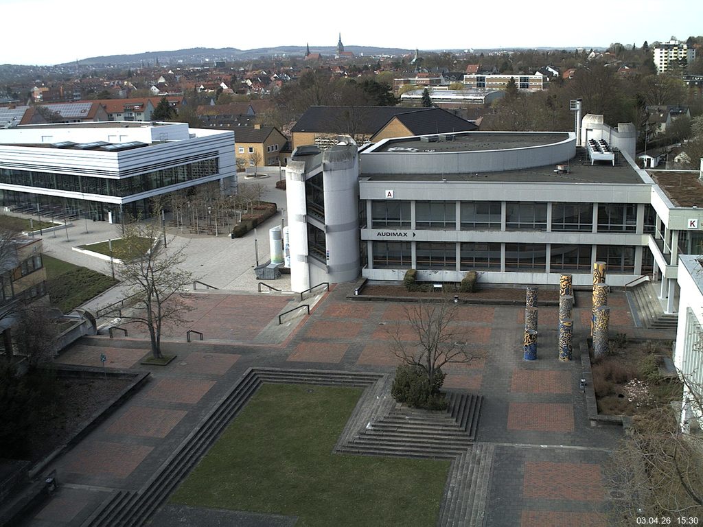 Foto der Webcam: Verwaltungsgeb&auml;ude, Innenhof mit Audimax, H&ouml;rsaal-Geb&auml;ude 1