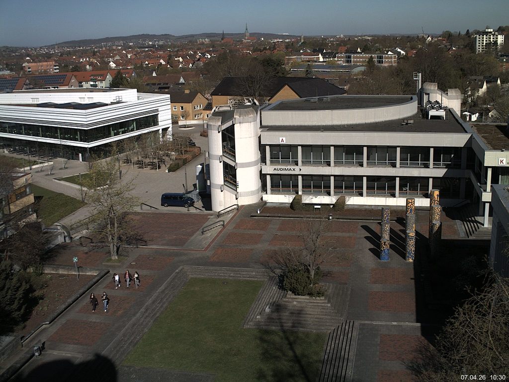 Foto der Webcam: Verwaltungsgeb&auml;ude, Innenhof mit Audimax, H&ouml;rsaal-Geb&auml;ude 1