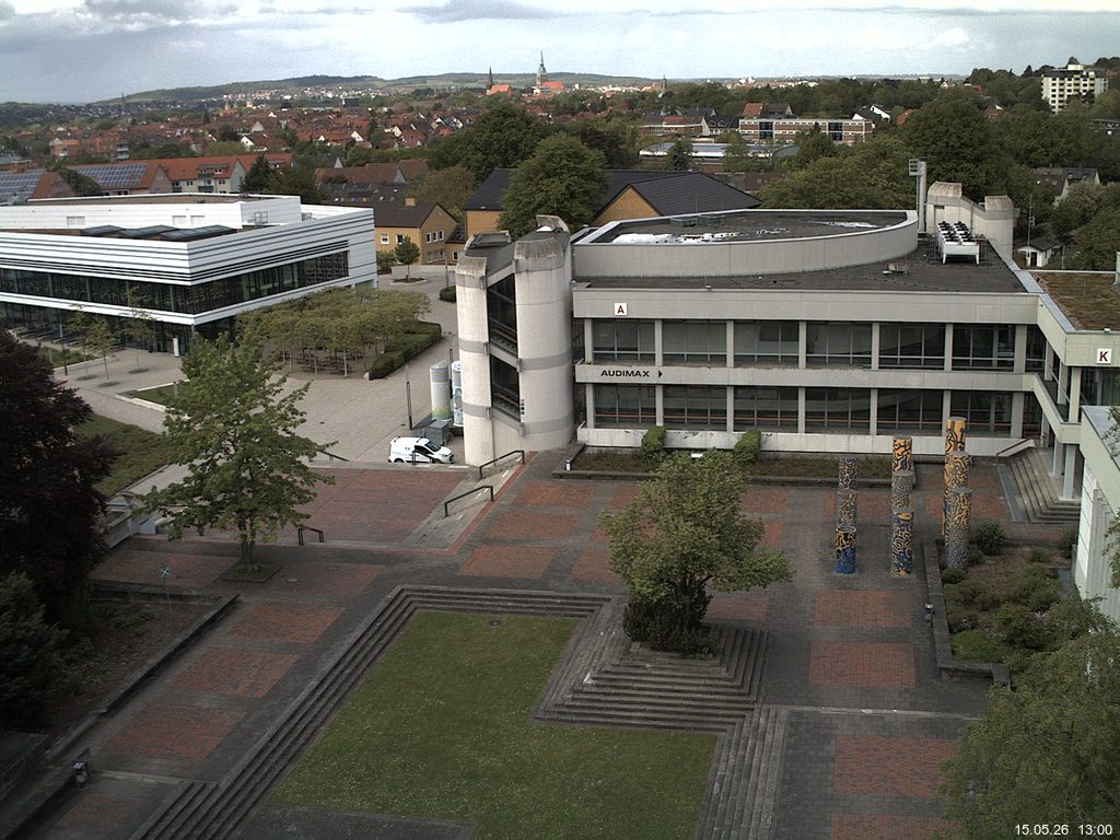 Foto der Webcam: Verwaltungsgeb&auml;ude, Innenhof mit Audimax, H&ouml;rsaal-Geb&auml;ude 1