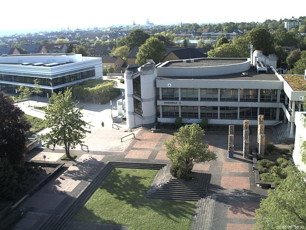 Foto der Webcam: Verwaltungsgeb&auml;ude, Innenhof mit Audimax, H&ouml;rsaal-Geb&auml;ude 1