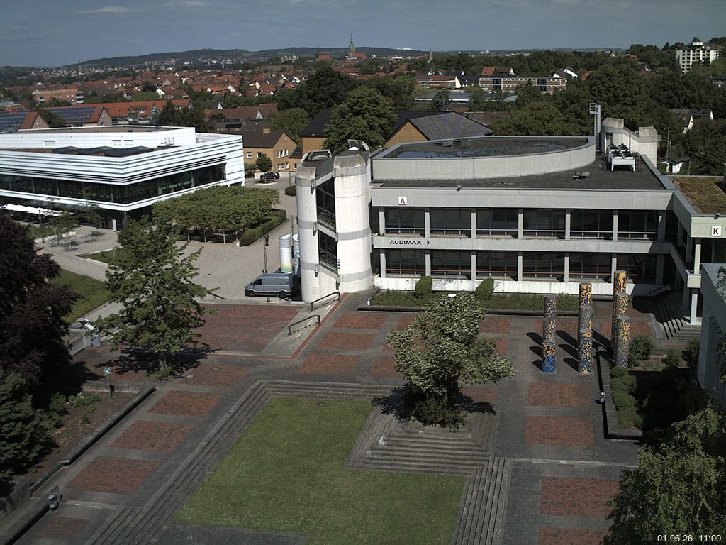 Foto der Webcam: Verwaltungsgeb&auml;ude, Innenhof mit Audimax, H&ouml;rsaal-Geb&auml;ude 1