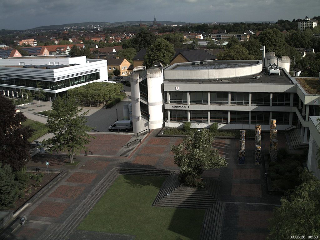 Foto der Webcam: Verwaltungsgeb&auml;ude, Innenhof mit Audimax, H&ouml;rsaal-Geb&auml;ude 1