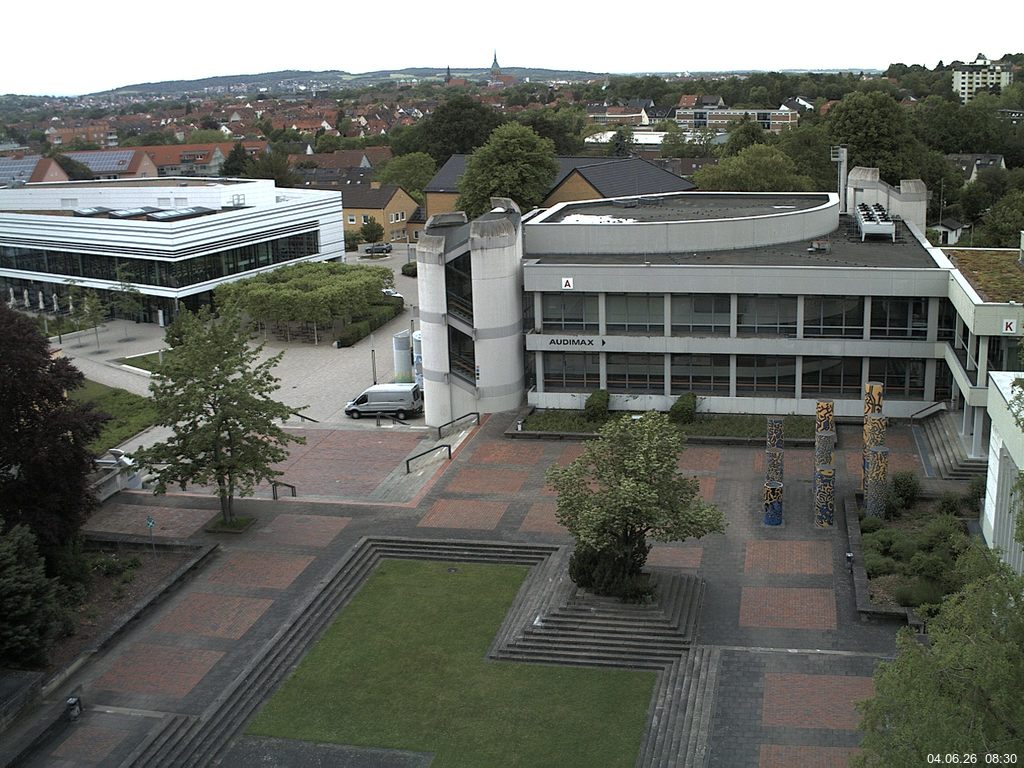 Foto der Webcam: Verwaltungsgeb&auml;ude, Innenhof mit Audimax, H&ouml;rsaal-Geb&auml;ude 1