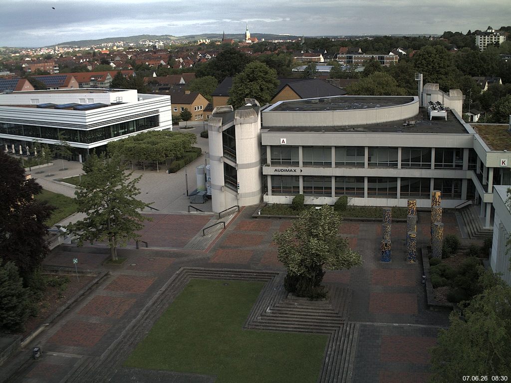 Foto der Webcam: Verwaltungsgeb&auml;ude, Innenhof mit Audimax, H&ouml;rsaal-Geb&auml;ude 1