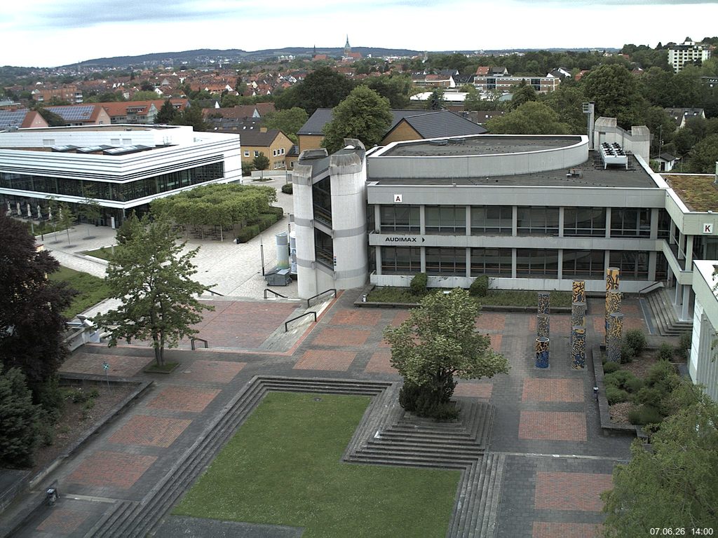 Foto der Webcam: Verwaltungsgeb&auml;ude, Innenhof mit Audimax, H&ouml;rsaal-Geb&auml;ude 1