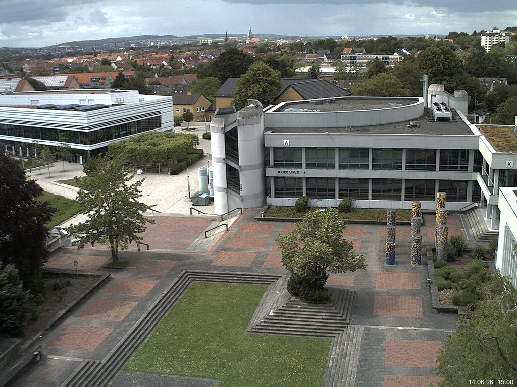 Foto der Webcam: Verwaltungsgeb&auml;ude, Innenhof mit Audimax, H&ouml;rsaal-Geb&auml;ude 1