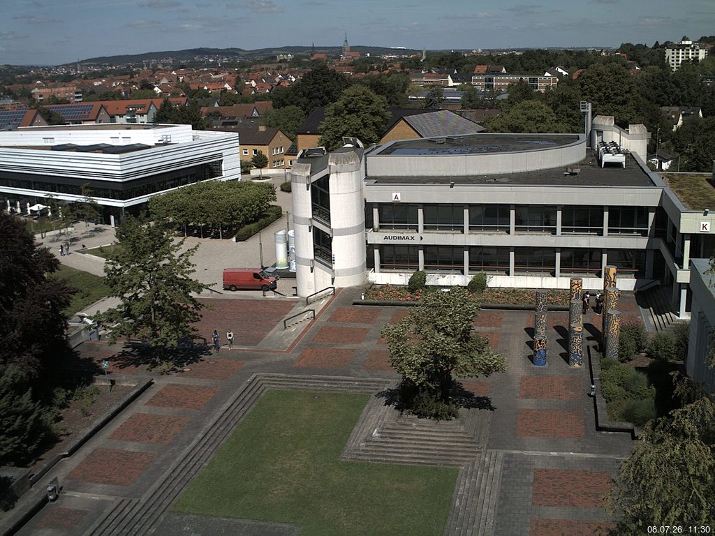 Foto der Webcam: Verwaltungsgeb&auml;ude, Innenhof mit Audimax, H&ouml;rsaal-Geb&auml;ude 1