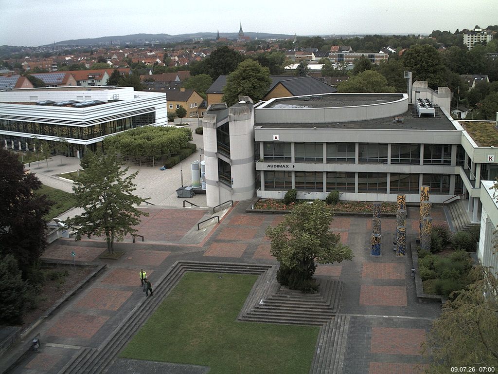 Foto der Webcam: Verwaltungsgeb&auml;ude, Innenhof mit Audimax, H&ouml;rsaal-Geb&auml;ude 1