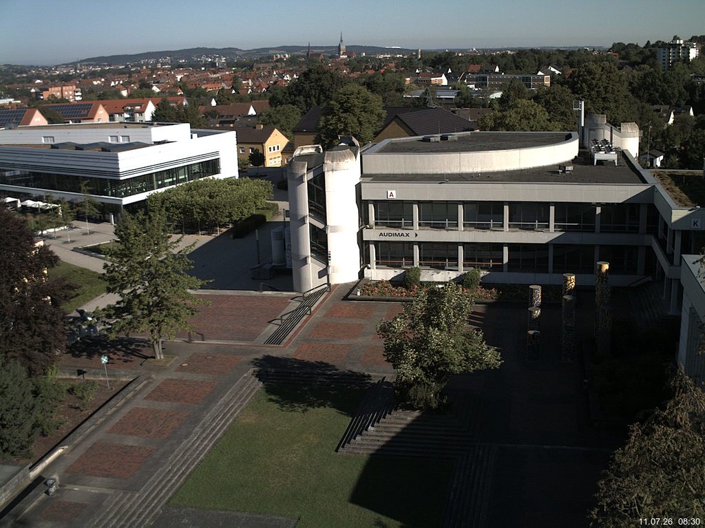 Foto der Webcam: Verwaltungsgeb&auml;ude, Innenhof mit Audimax, H&ouml;rsaal-Geb&auml;ude 1