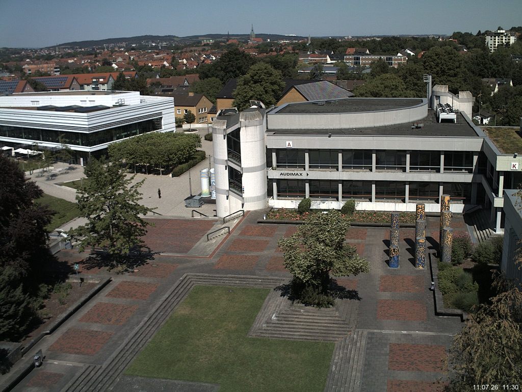 Foto der Webcam: Verwaltungsgeb&auml;ude, Innenhof mit Audimax, H&ouml;rsaal-Geb&auml;ude 1