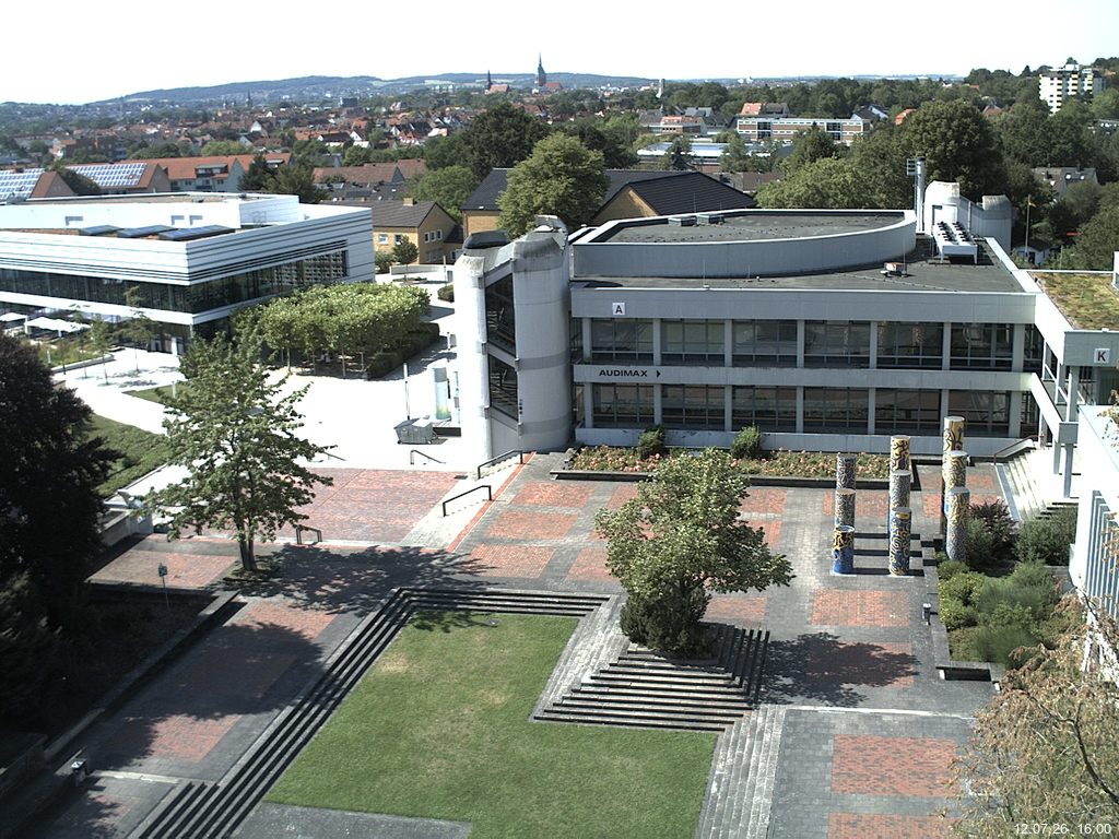 Foto der Webcam: Verwaltungsgeb&auml;ude, Innenhof mit Audimax, H&ouml;rsaal-Geb&auml;ude 1