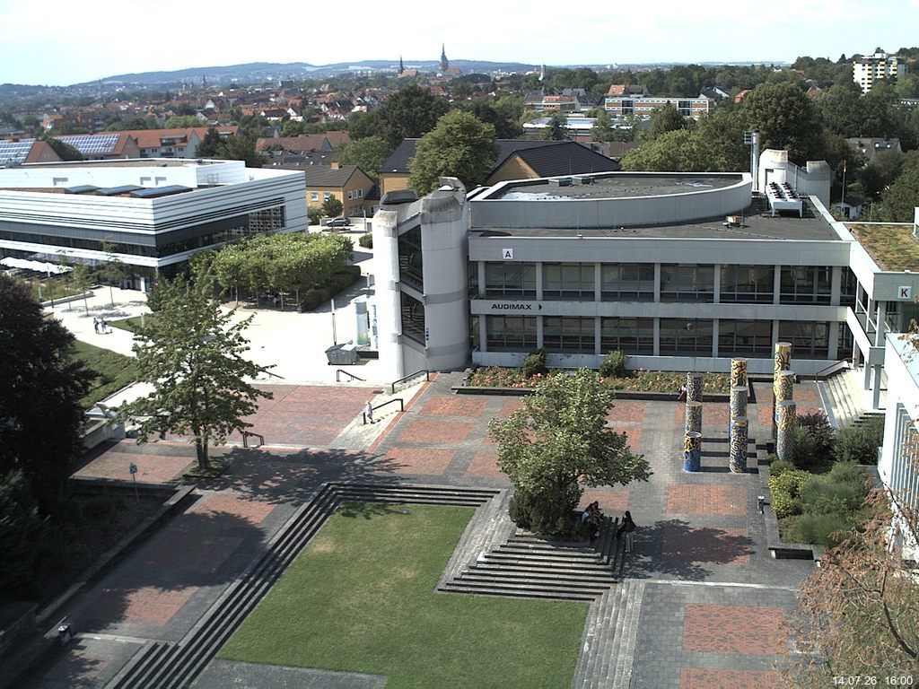 Foto der Webcam: Verwaltungsgeb&auml;ude, Innenhof mit Audimax, H&ouml;rsaal-Geb&auml;ude 1