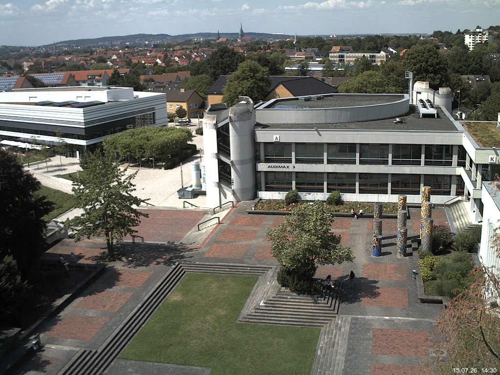 Foto der Webcam: Verwaltungsgeb&auml;ude, Innenhof mit Audimax, H&ouml;rsaal-Geb&auml;ude 1