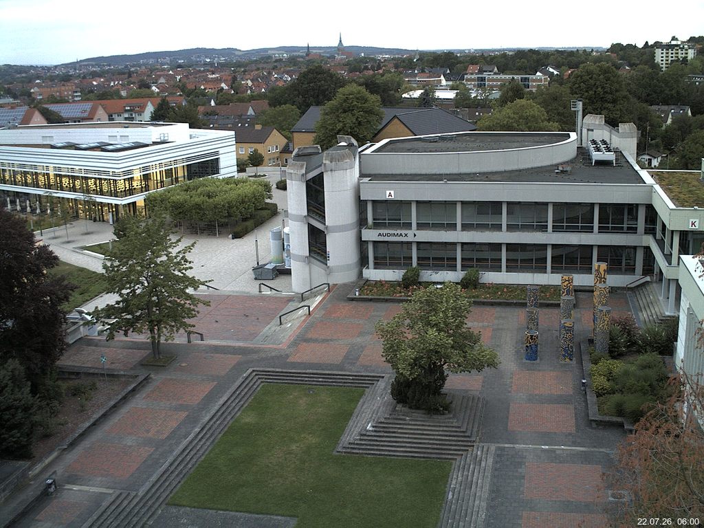 Foto der Webcam: Verwaltungsgeb&auml;ude, Innenhof mit Audimax, H&ouml;rsaal-Geb&auml;ude 1