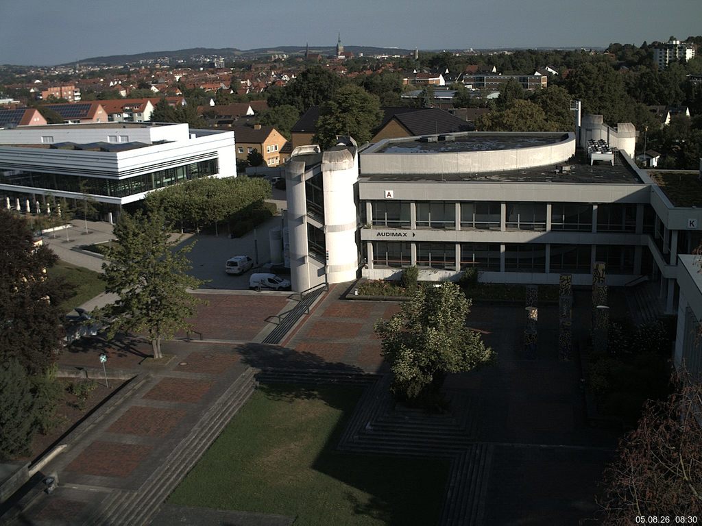 Foto der Webcam: Verwaltungsgeb&auml;ude, Innenhof mit Audimax, H&ouml;rsaal-Geb&auml;ude 1